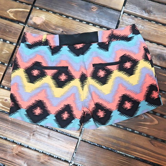 Rachel Roy Aztec Icat Tribal Printed Shorts 6 - Picture 2 of 7